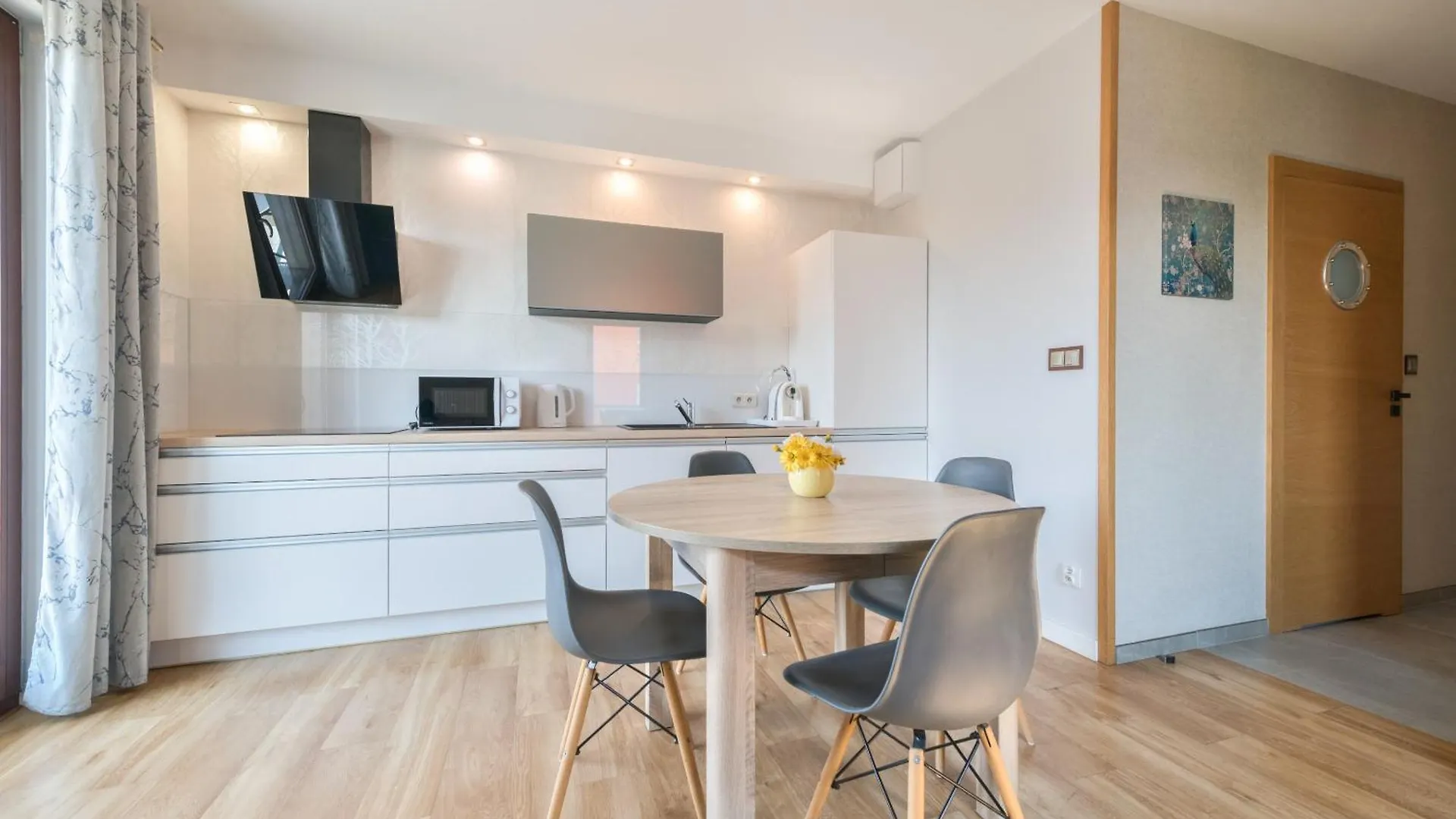 Dom & House - Apartments Chmielna Park Γκντανσκ
